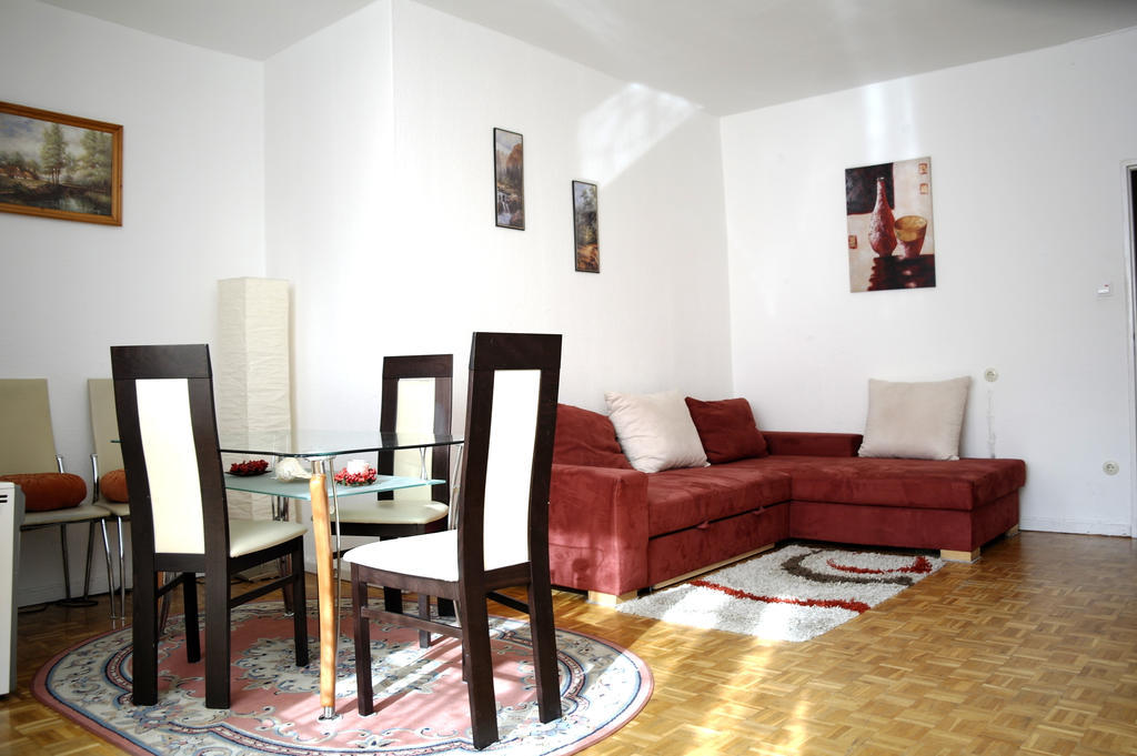 Kudamm Apartment West Central City Berlin